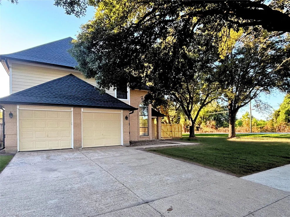 Unit for sale at 2602 Hummingbird Lane, Humble, TX 77396