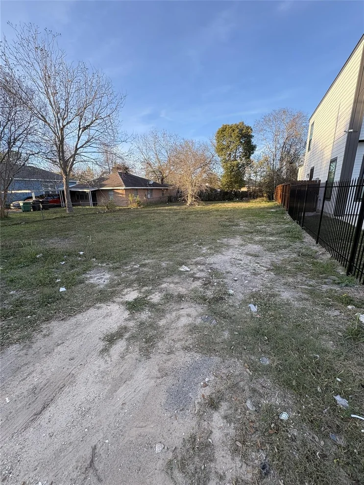Unit for sale at 4653 Phlox Street, Houston, TX 77051