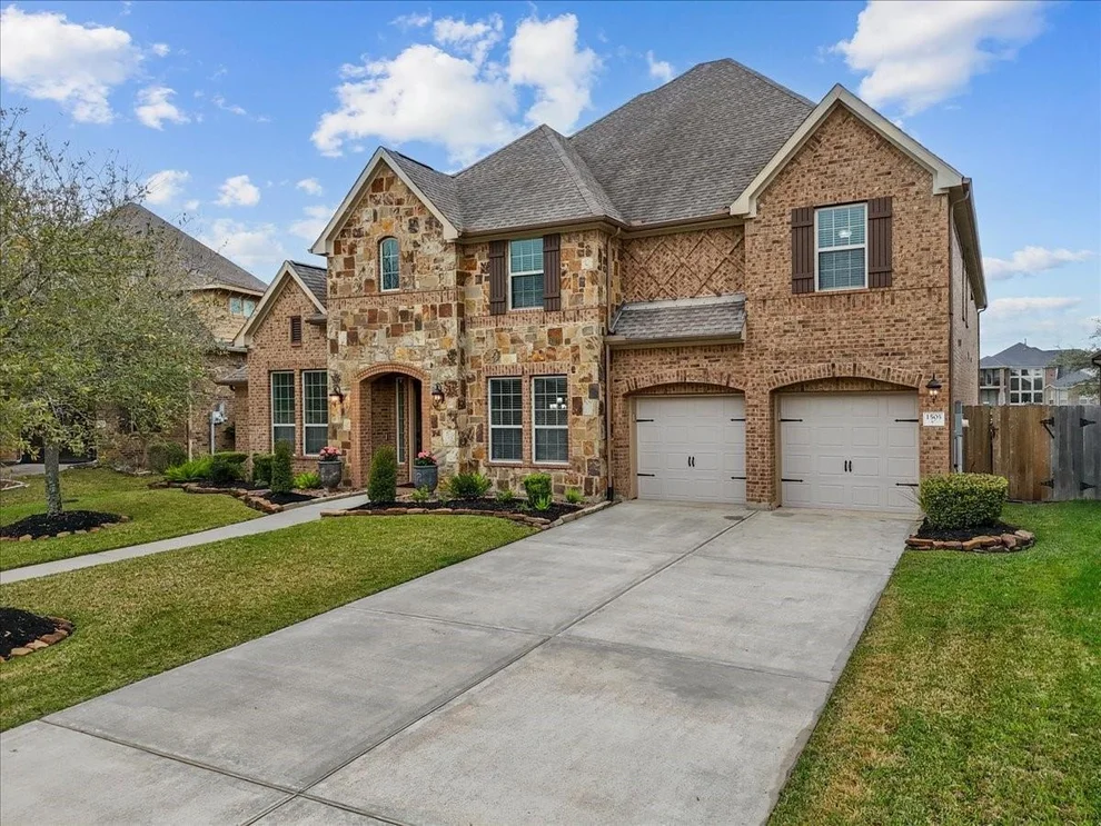 Unit for sale at 1505 Noble Way Court, League City, TX 77573