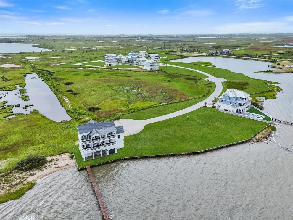 Unit for sale at 1406 Bay Pointe Drive, Galveston, TX 77554