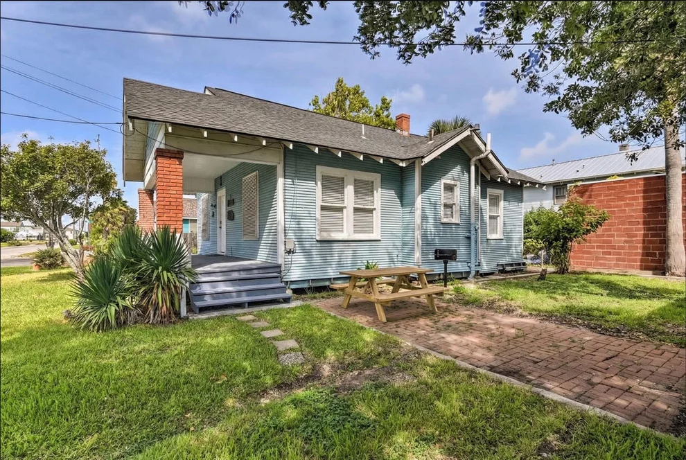 Unit for sale at 3928 Avenue S S, Galveston, TX 77550