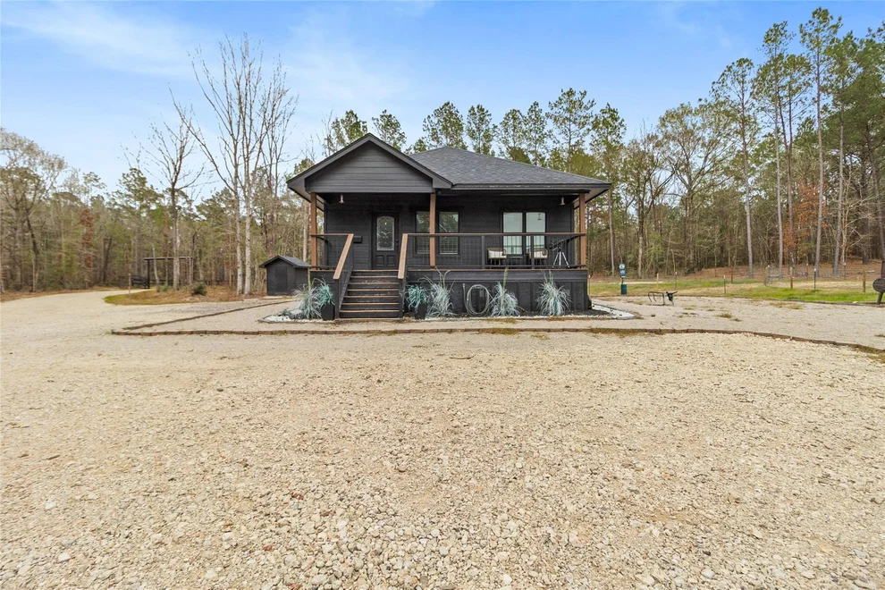 Unit for sale at 180 Jordan Road, Point Blank, TX 77364