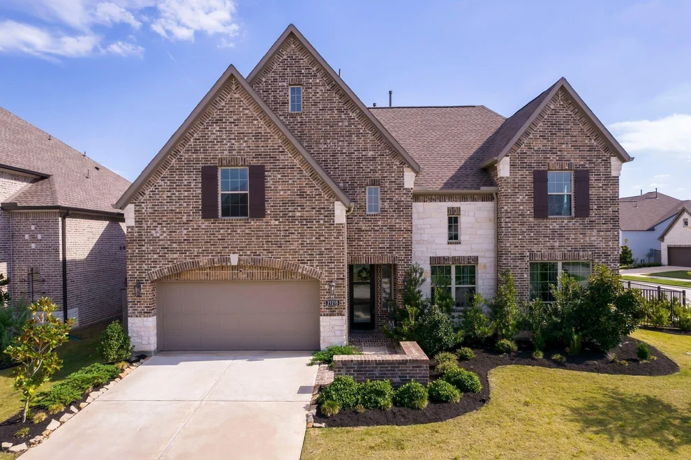 Unit for sale at 21215 Central Valley Lane, Cypress, TX 77433
