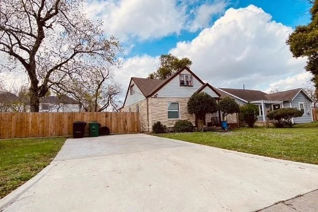 Unit for sale at 7108 Eastwood Street, Houston, TX 77021