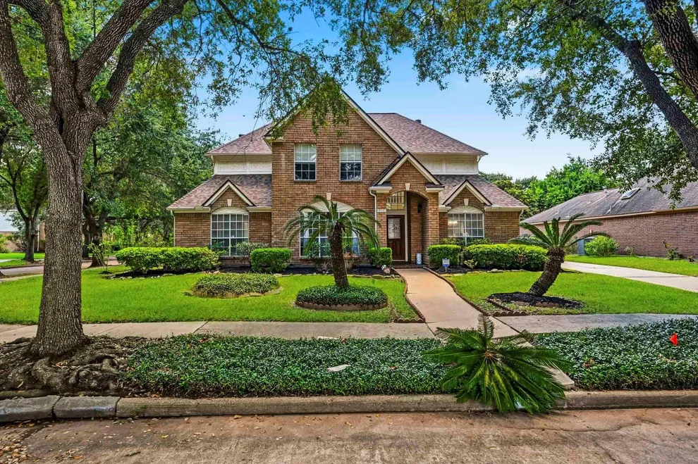 Unit for sale at 3926 Felicia Drive, Sugar Land, TX 77479