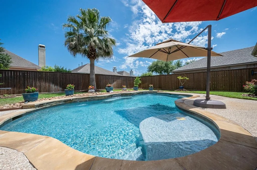 Unit for sale at 868 Dawn Sky Lane, League City, TX 77573