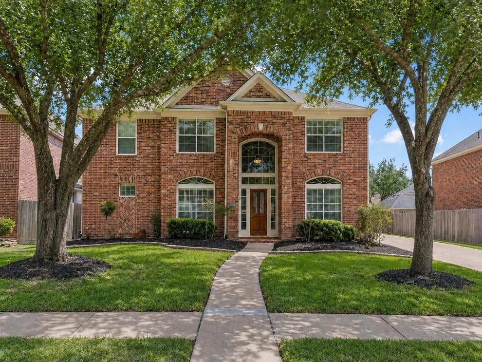 Unit for sale at 13524 Greenwood Manor Drive, Cypress, TX 77429