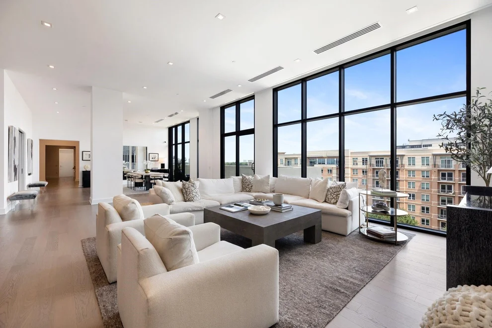 Unit for sale at 2710 Steel Street, Houston, TX 77098