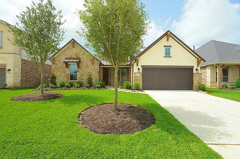 Unit for sale at 15215 Ironwood Meadow Lane, Cypress, TX 77429