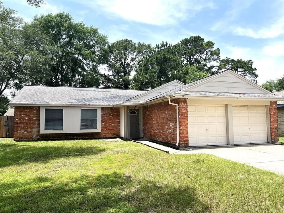 Unit for sale at 21007 Rivershadows Lane, Spring, TX 77388