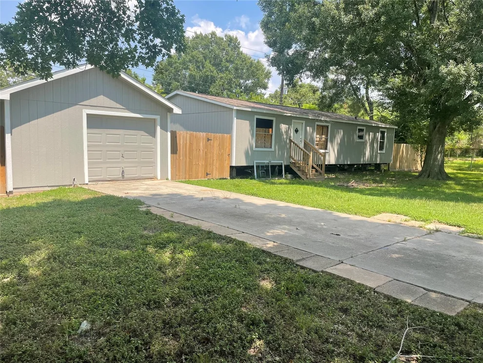Unit for sale at 2507 Harris Avenue, Pasadena, TX 77506