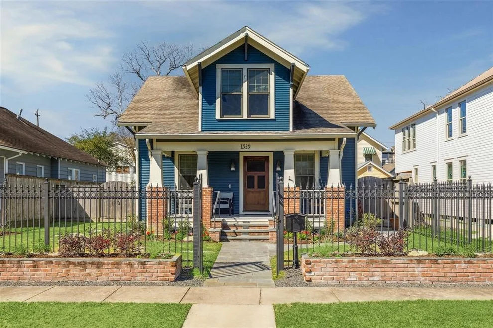 Unit for sale at 1529 Allston Street, Houston, TX 77008