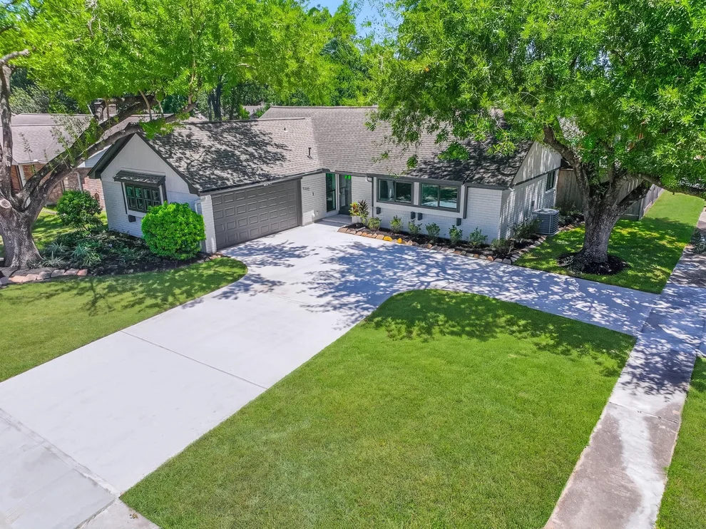 Unit for sale at 5302 Arbor Vitae Drive, Houston, TX 77092