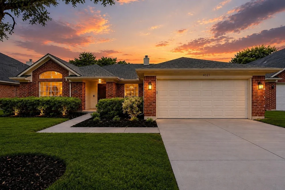 Unit for sale at 4527 Brookren Court, Pearland, TX 77584