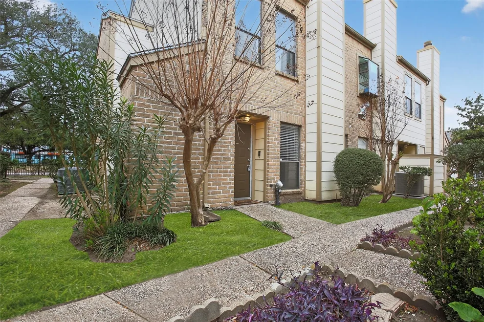 Unit for sale at 8299 Cambridge Street, Houston, TX 77054