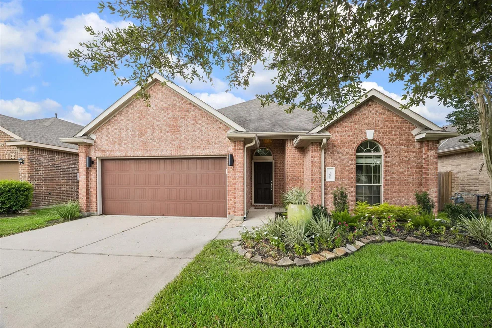 Unit for sale at 13006 Millstream Bend Lane, Tomball, TX 77377