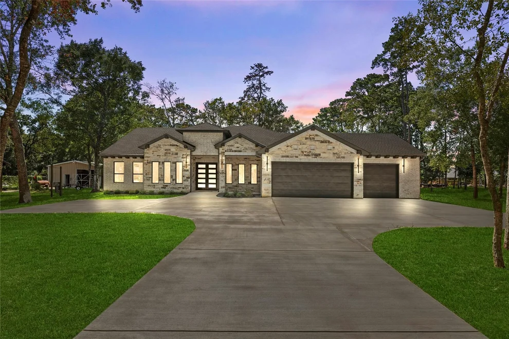 Unit for sale at 26819 South Creek Drive, Magnolia, TX 77354