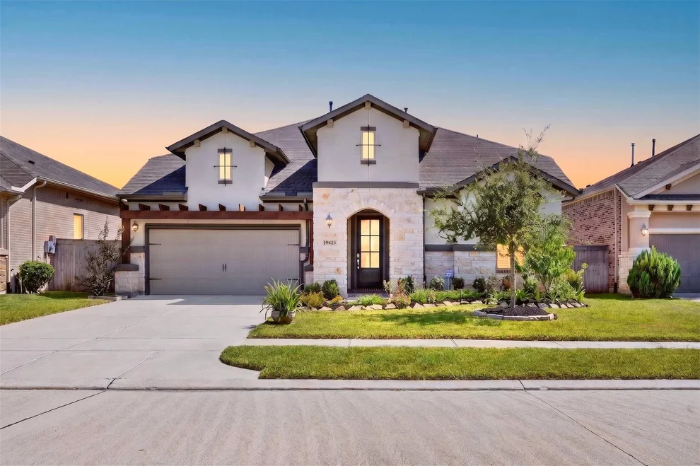 Unit for sale at 19839 View Park Lane, Richmond, TX 77407