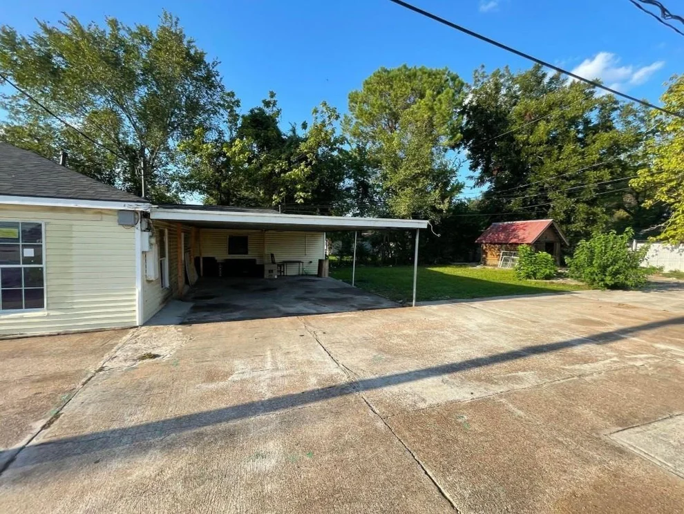 Unit for sale at 7510 Meadowyork Street, Houston, TX 77037