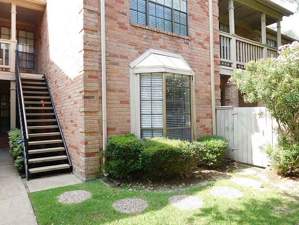 Unit for sale at 2255 Braeswood Park Drive, Houston, TX 77030