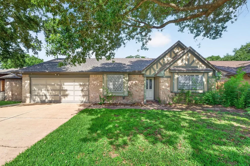Unit for sale at 2210 Georgetown Street, Katy, TX 77493