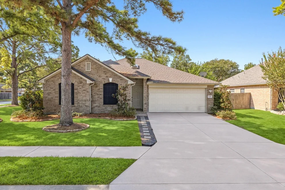 Unit for sale at 18403 Maple Mill Drive, Cypress, TX 77429