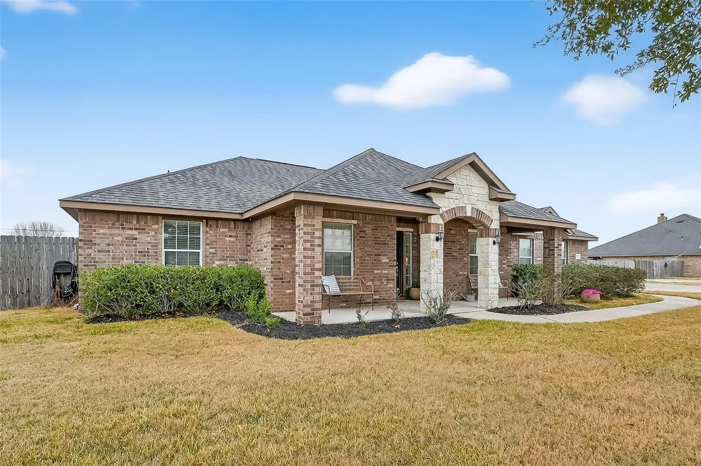 Unit for sale at 11214 Aaron Way, Needville, TX 77461
