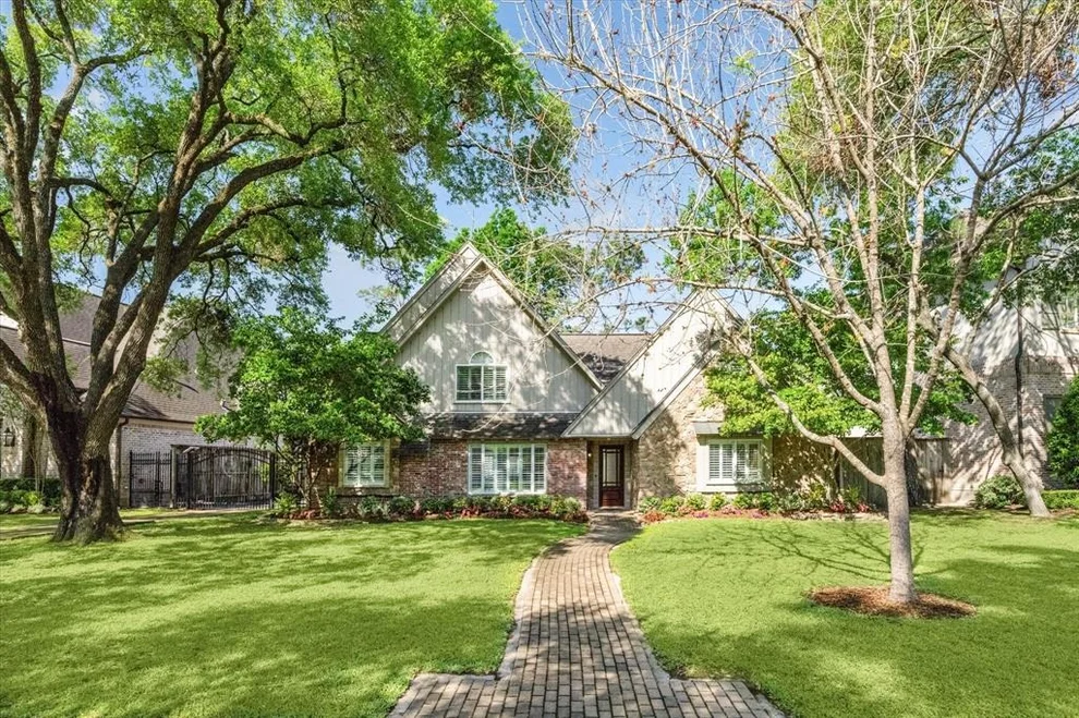 Unit for sale at 711 Cinnamon Oak Lane, Houston, TX 77079