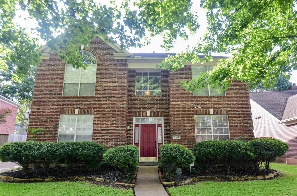 Unit for sale at 4419 Plantation Creek Drive, Missouri City, TX 77459