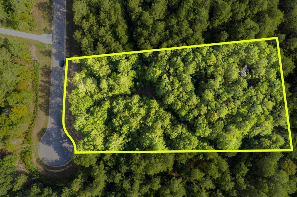 Unit for sale at 12-28-22 Fluorite Court, Huntsville, TX 77340