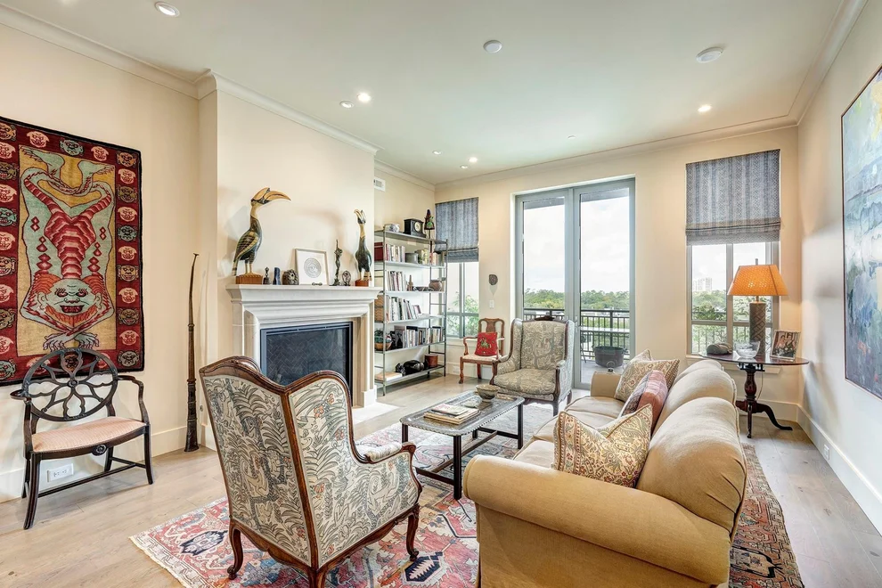 Unit for sale at 2325 Welch Street, Houston, TX 77019