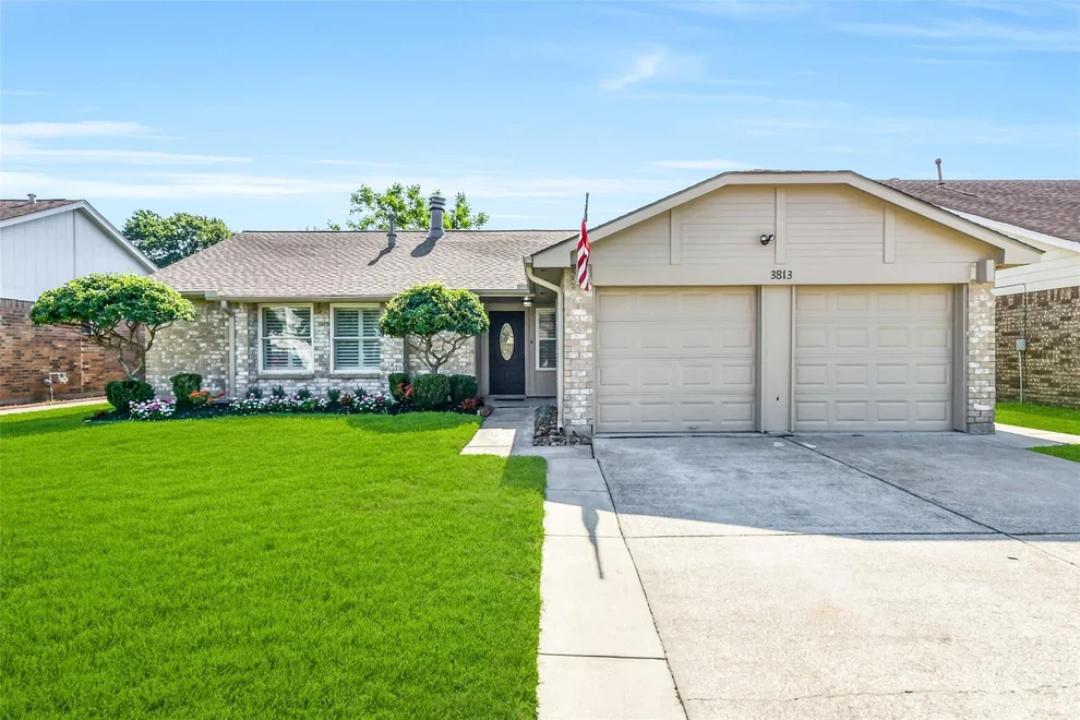 Unit for sale at 3813 Teakwood Drive, La Porte, TX 77571