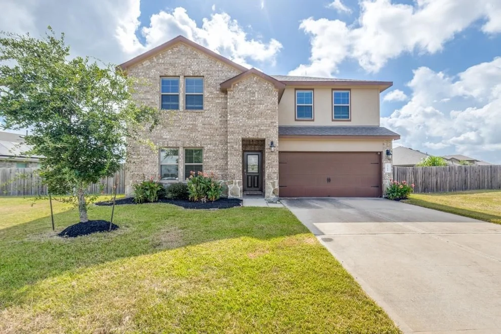 Unit for sale at 3711 Canyon Shore Lane, Missouri City, TX 77459