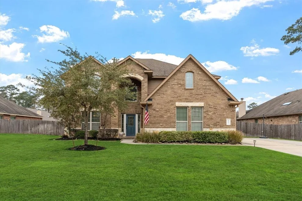 Unit for sale at 637 Spring Forest Drive, Conroe, TX 77302