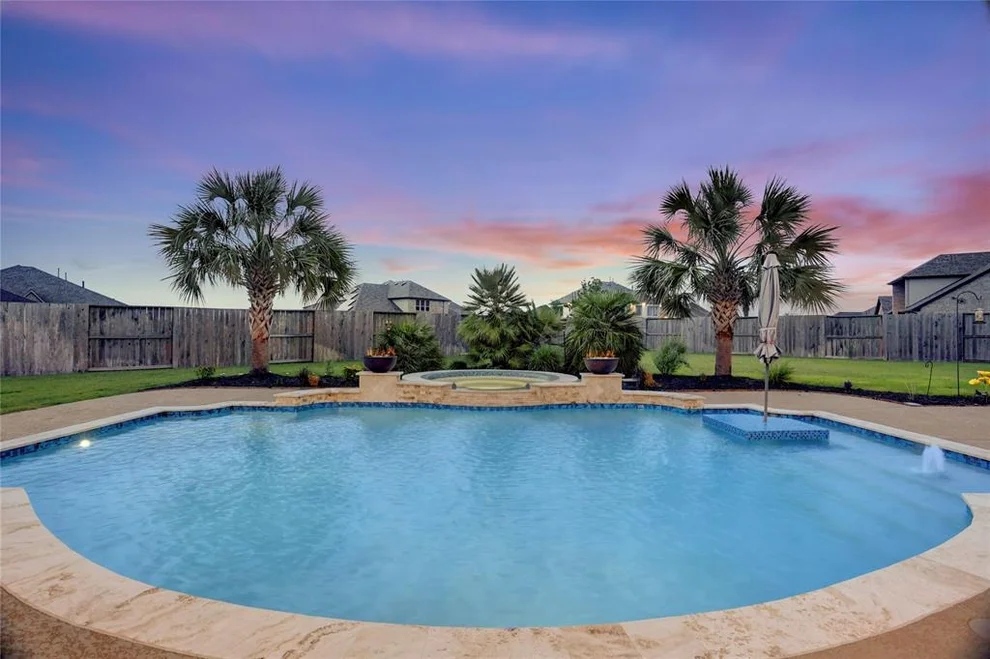 Unit for sale at 10302 Terra Street, Iowa Colony, TX 77583