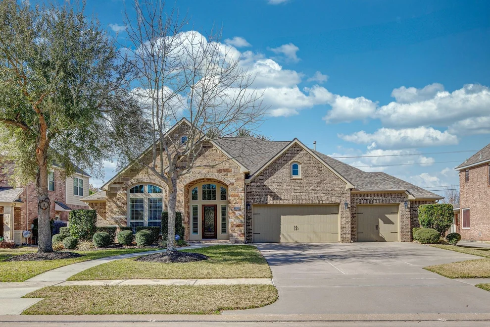 Unit for sale at 11523 Carson Field Lane, Cypress, TX 77433