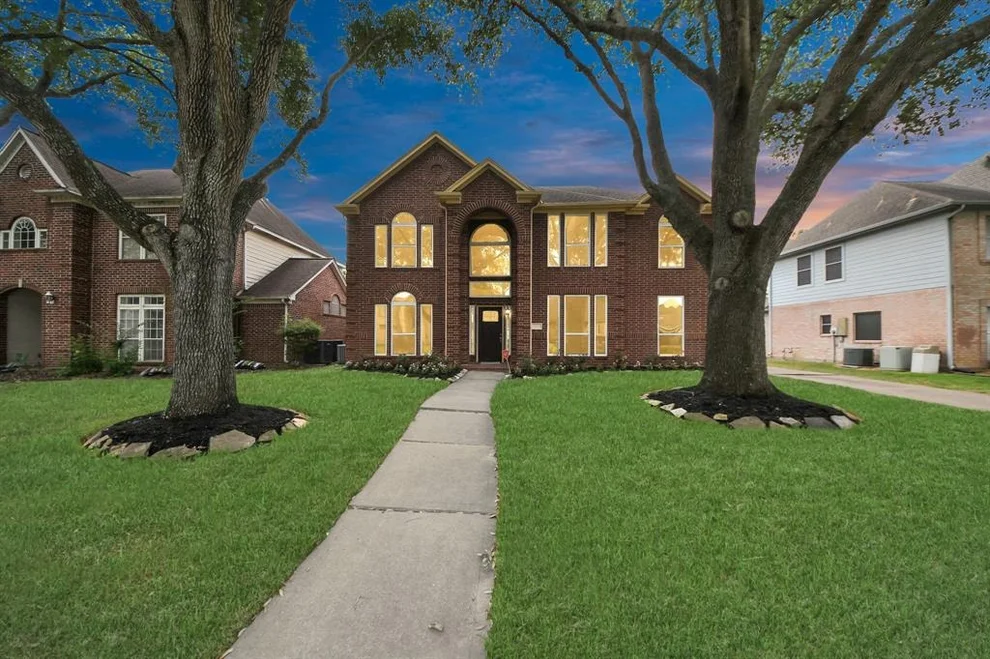 Unit for sale at 20307 Amberlight Ln, Katy, TX 77450