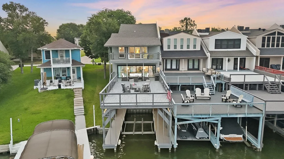 Unit for sale at 135 Capetown Street, Conroe, TX 77356