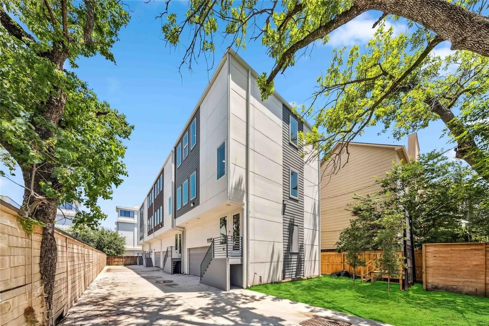Unit for sale at 1113 W 21st Street, Houston, TX 77008
