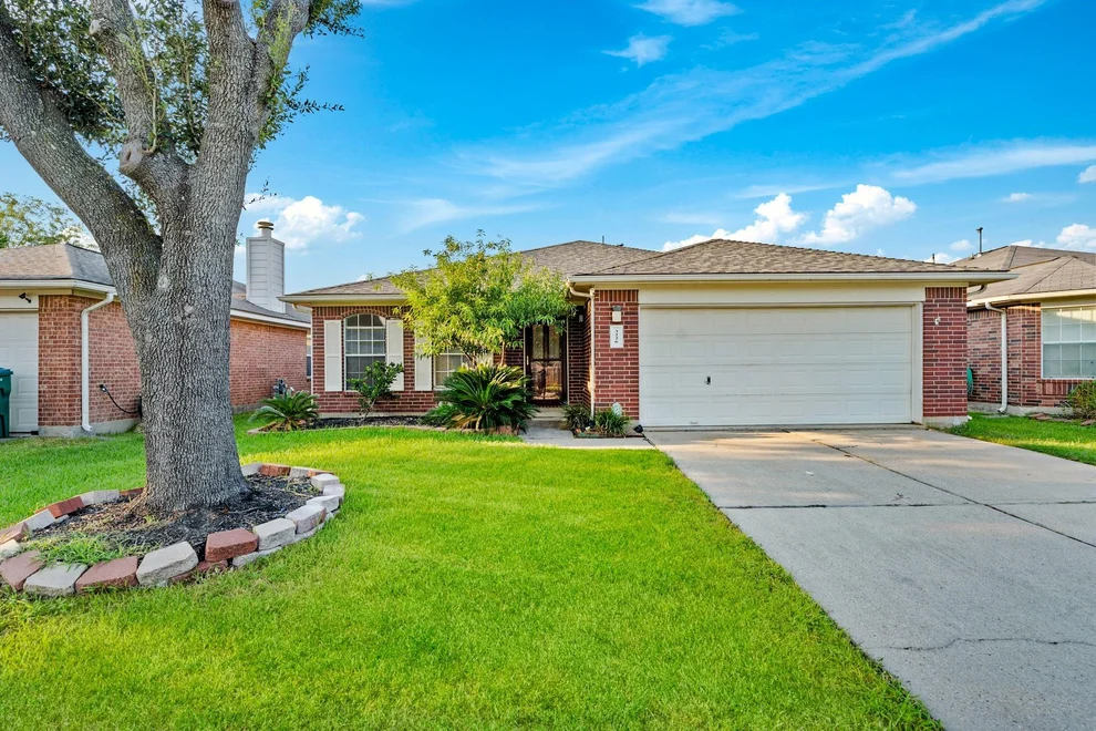 Unit for sale at 3226 Olivine Lane, Spring, TX 77388