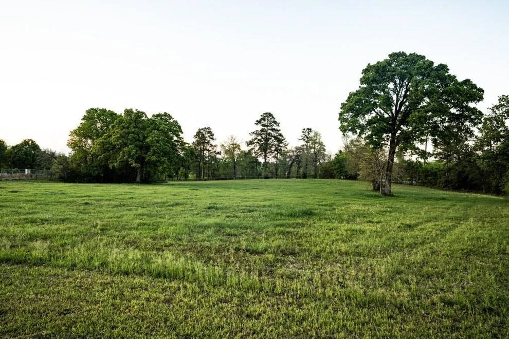 Unit for sale at 10400 (Tract 15) Superior Lane, Magnolia, TX 77354