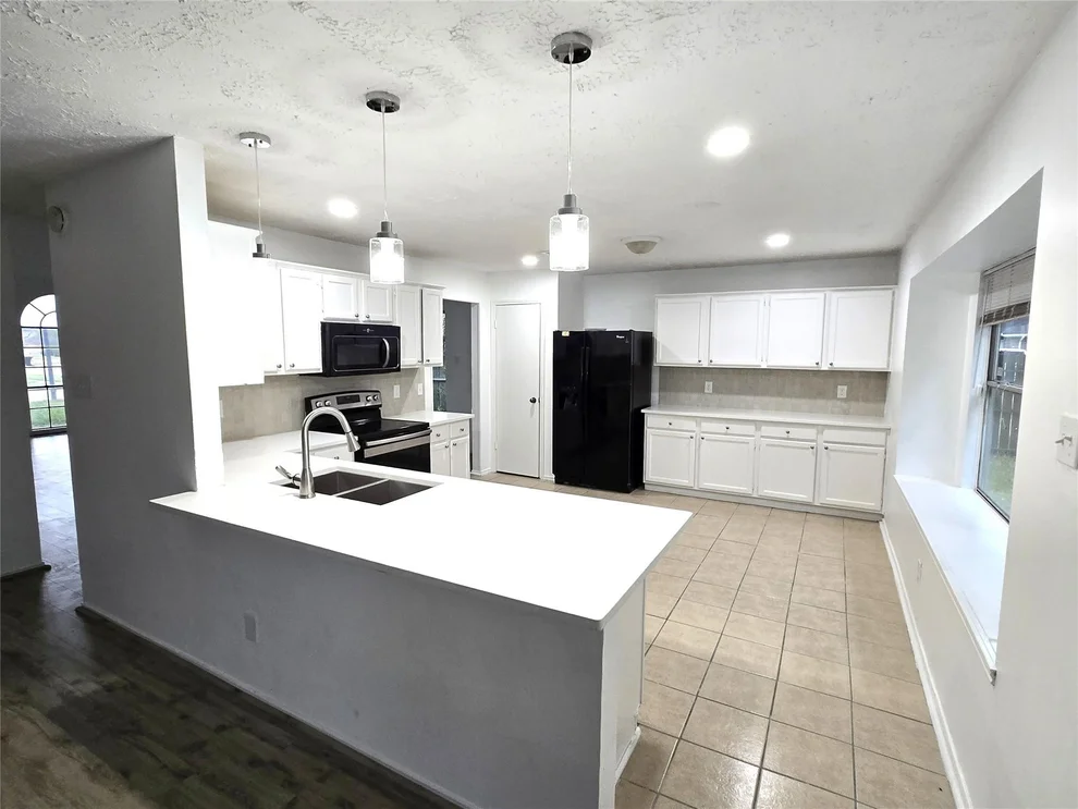 Unit for sale at 14403 Lazy Willow Court, Missouri City, TX 77489