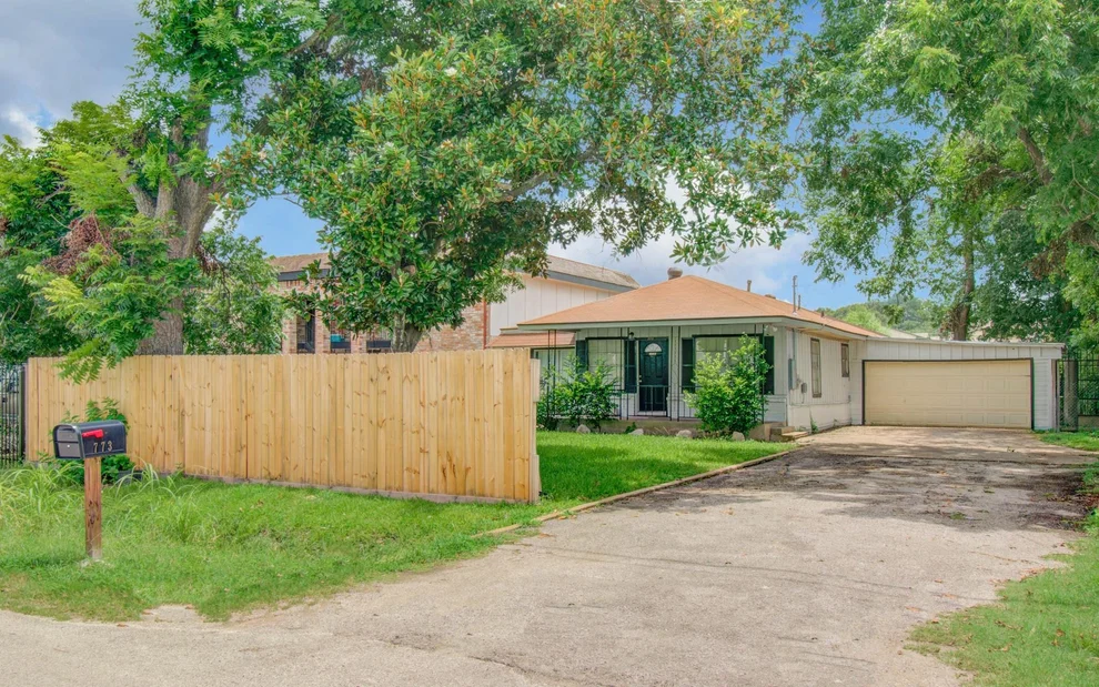 Unit for sale at 773 Lucky Street, Houston, TX 77088