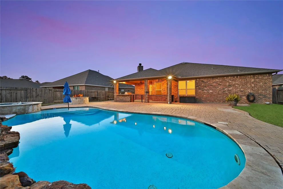Unit for sale at 12519 Montclair Landing Court, Tomball, TX 77375