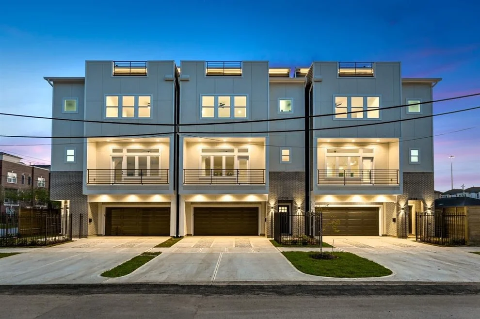 Unit for sale at 2602 Briley Street, Houston, TX 77004