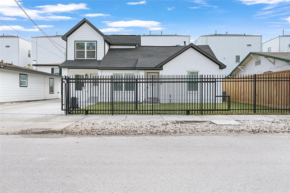 Unit for sale at 6323 Illinois Street, Houston, TX 77021