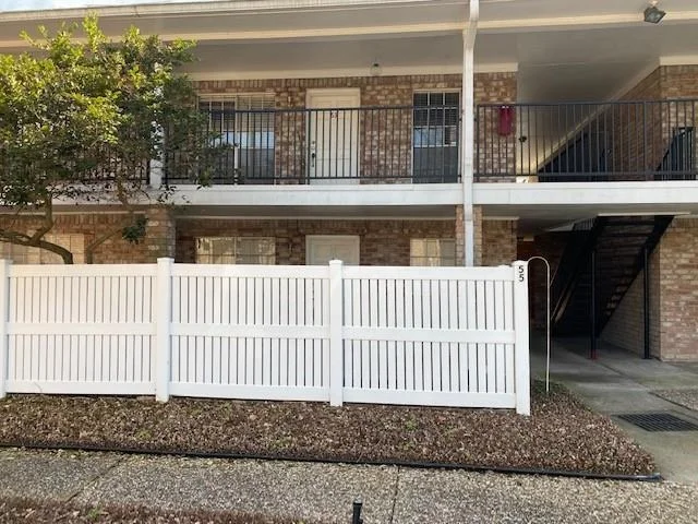 Unit for sale at 14333 Memorial Drive, Houston, TX 77079