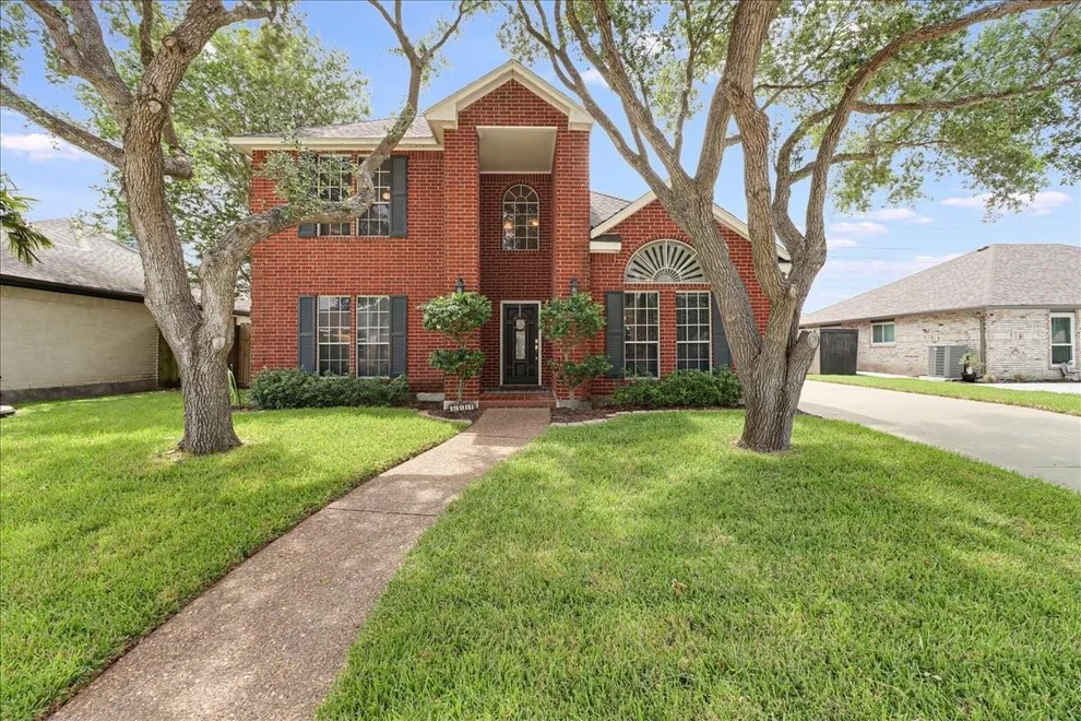 Unit for sale at 8114 Etienne Drive, Corpus Christi, TX 78414