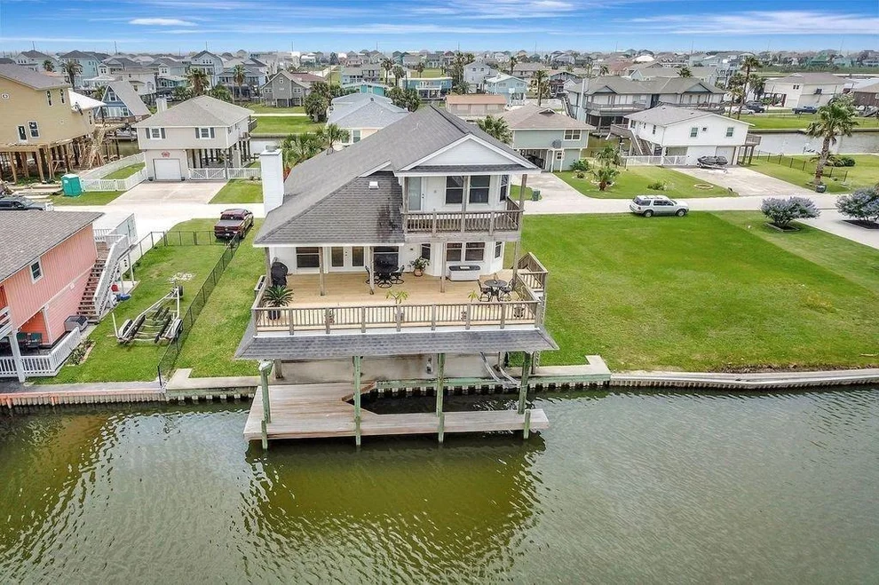 Unit for sale at 23002 Lunes Street, Galveston, TX 77554
