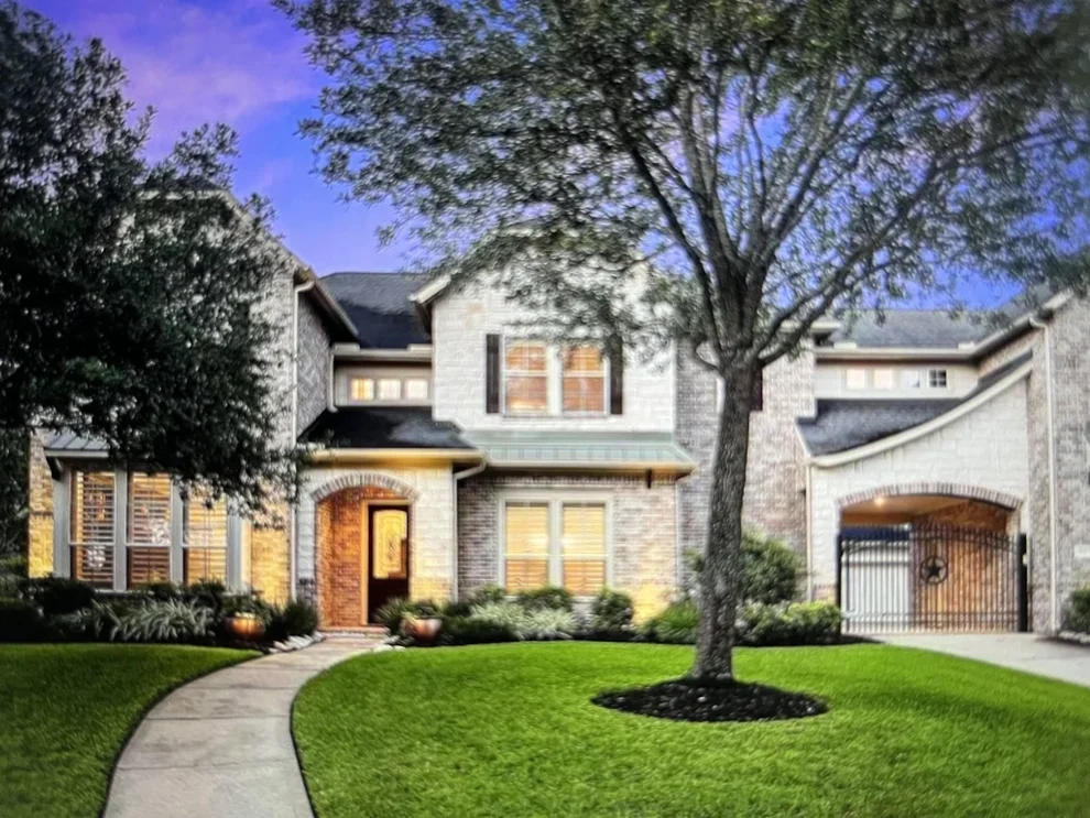Unit for sale at 9607 Waters Lake Court, Missouri City, TX 77459